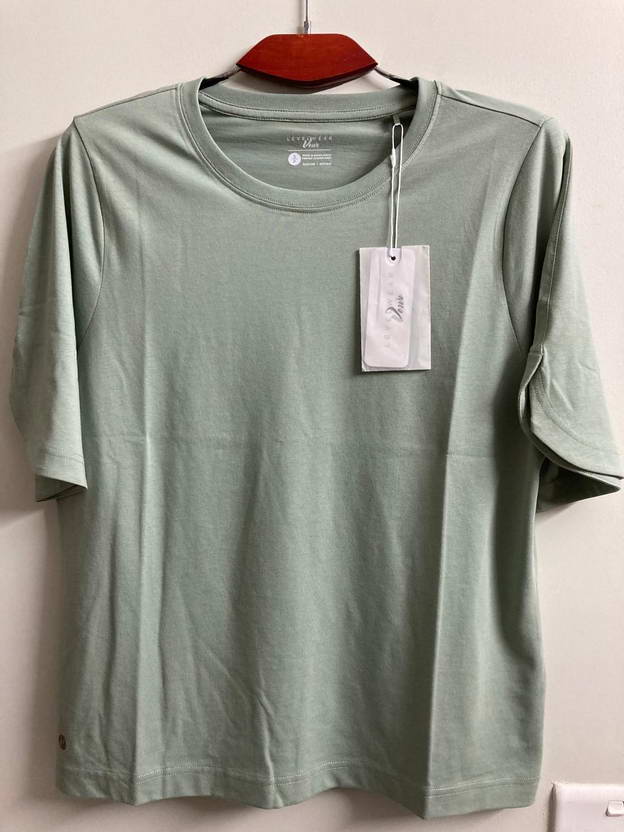 Ladies' Tees (53)